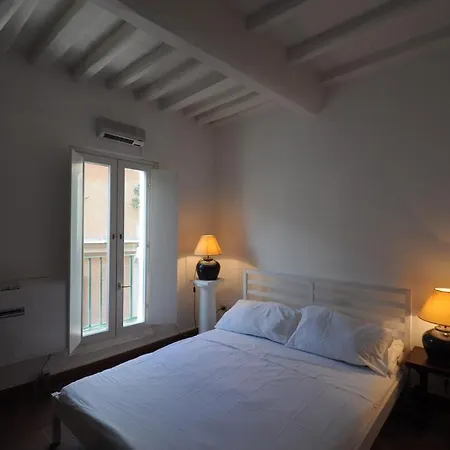 Pantheon Apartment