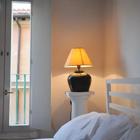 Pantheon Apartment *